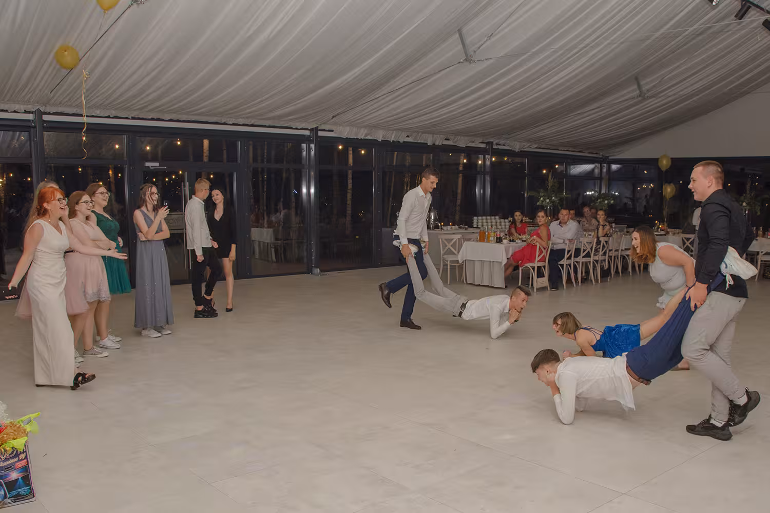 zdjęcia urodzinowe 18 lat pamiątka dla rodziców